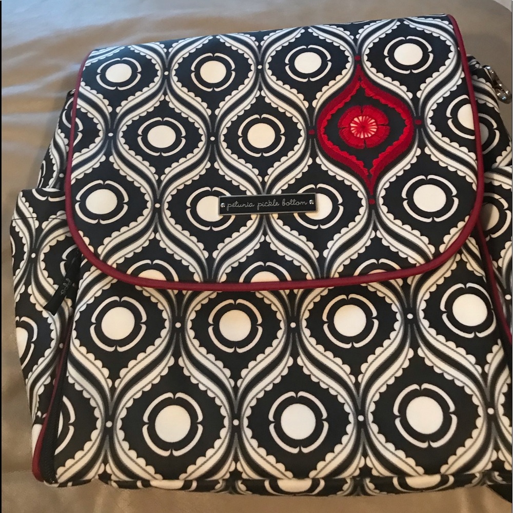 Baby bag (bag pack) with convertible strap